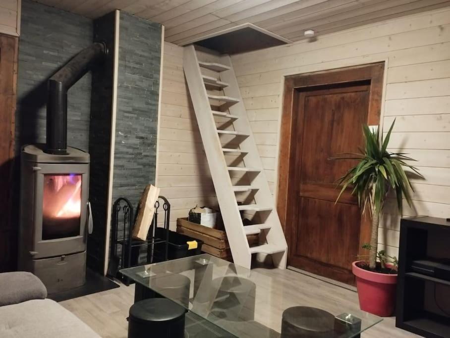 Chalet 8 Personnes + Grand Terrain Et Riviere Entremont Buitenkant foto